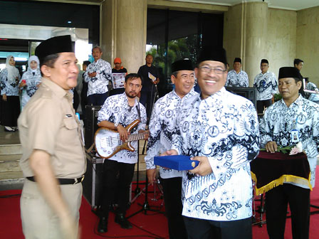 Pencarian PGRI Bintan - Persatuan Guru Republik Indonesia Cabang Bintan
